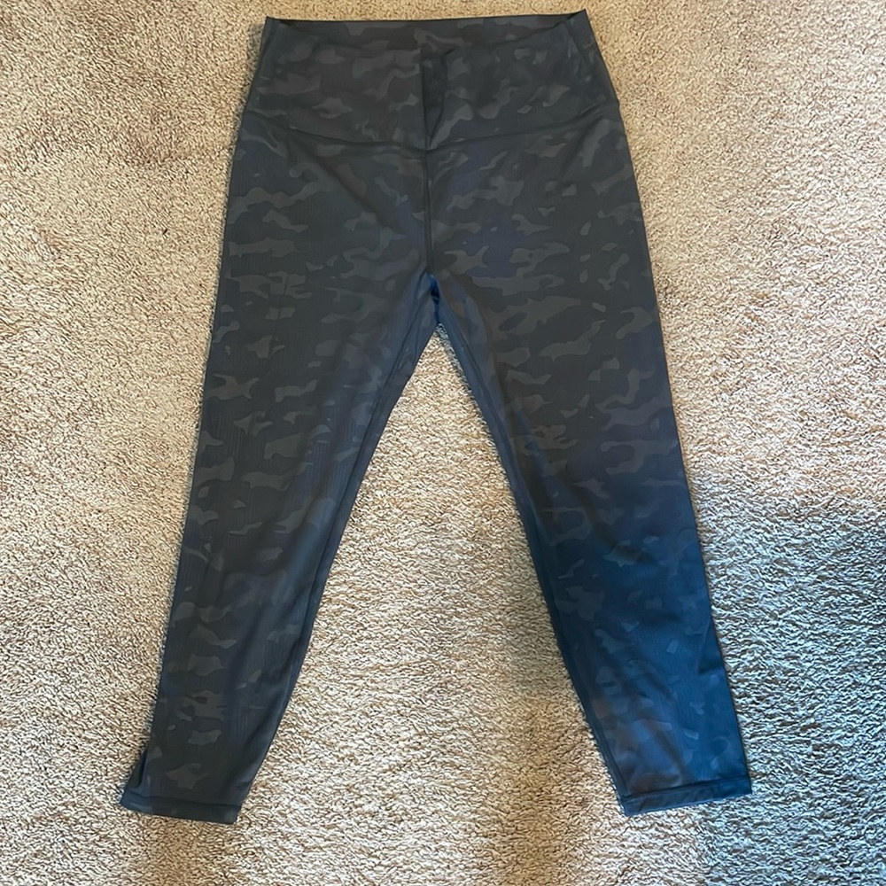 Zyia leggings